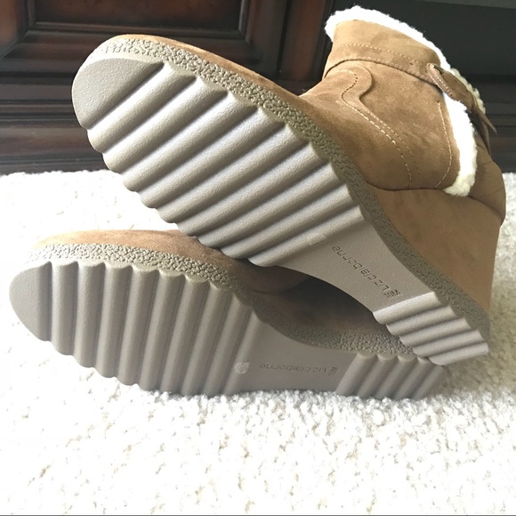 Liz Claiborne Suede Booties NEW! - Picture 3 of 6